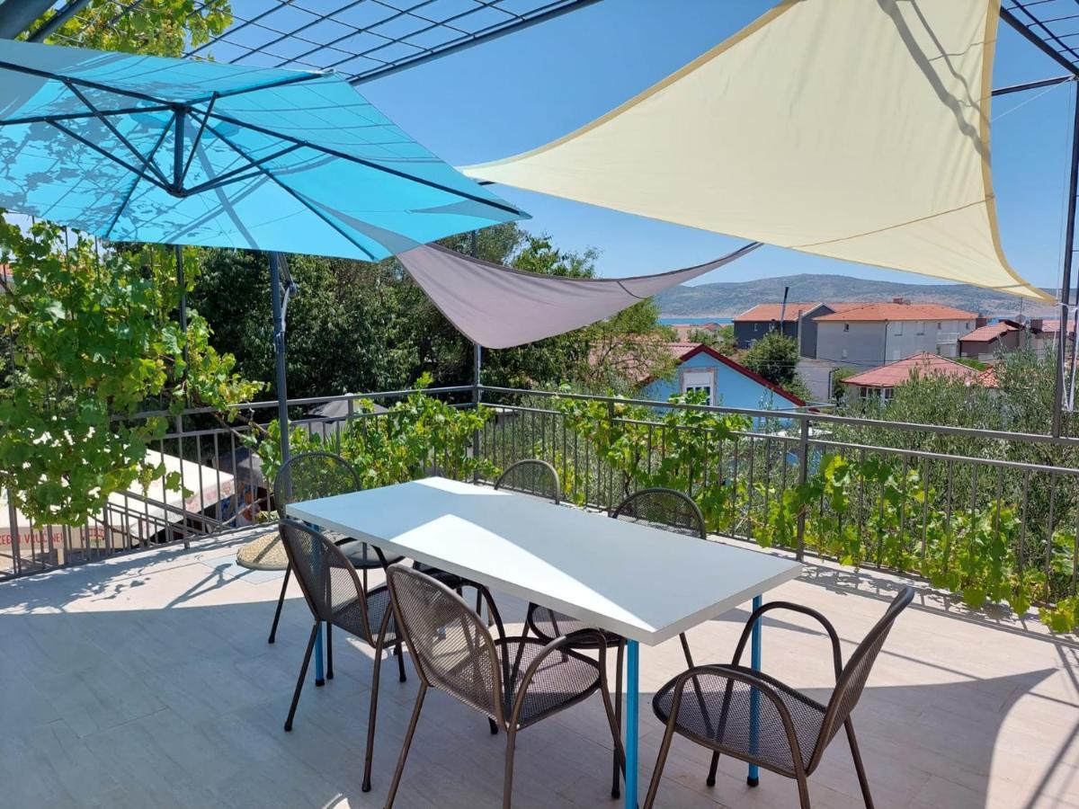 Apartment Hajduk Starigrad Paklenica Εξωτερικό φωτογραφία