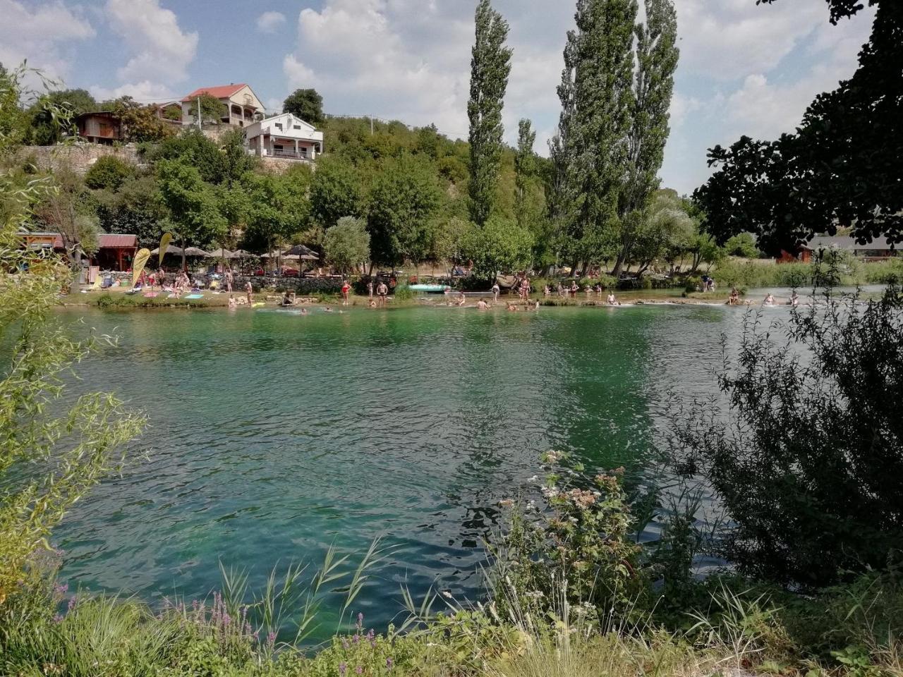 Apartment Hajduk Starigrad Paklenica Εξωτερικό φωτογραφία